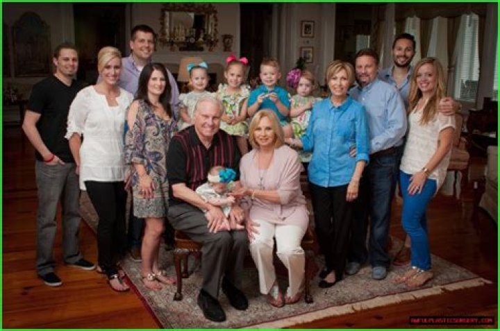 Jill Swaggart Bio, Wiki, Age, Wedding, Kids, New Baby and Net Worth